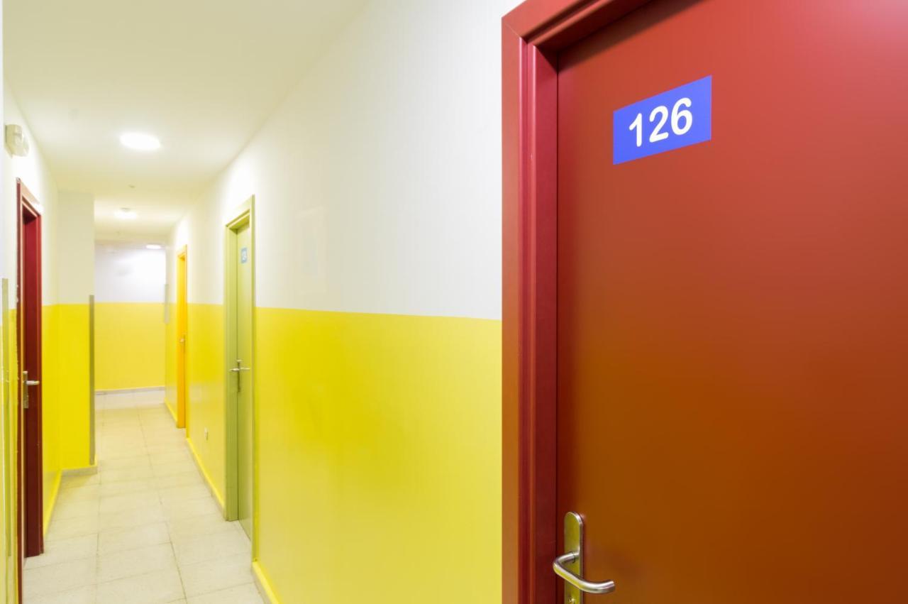 Hostal Welcome Madrid Exterior foto